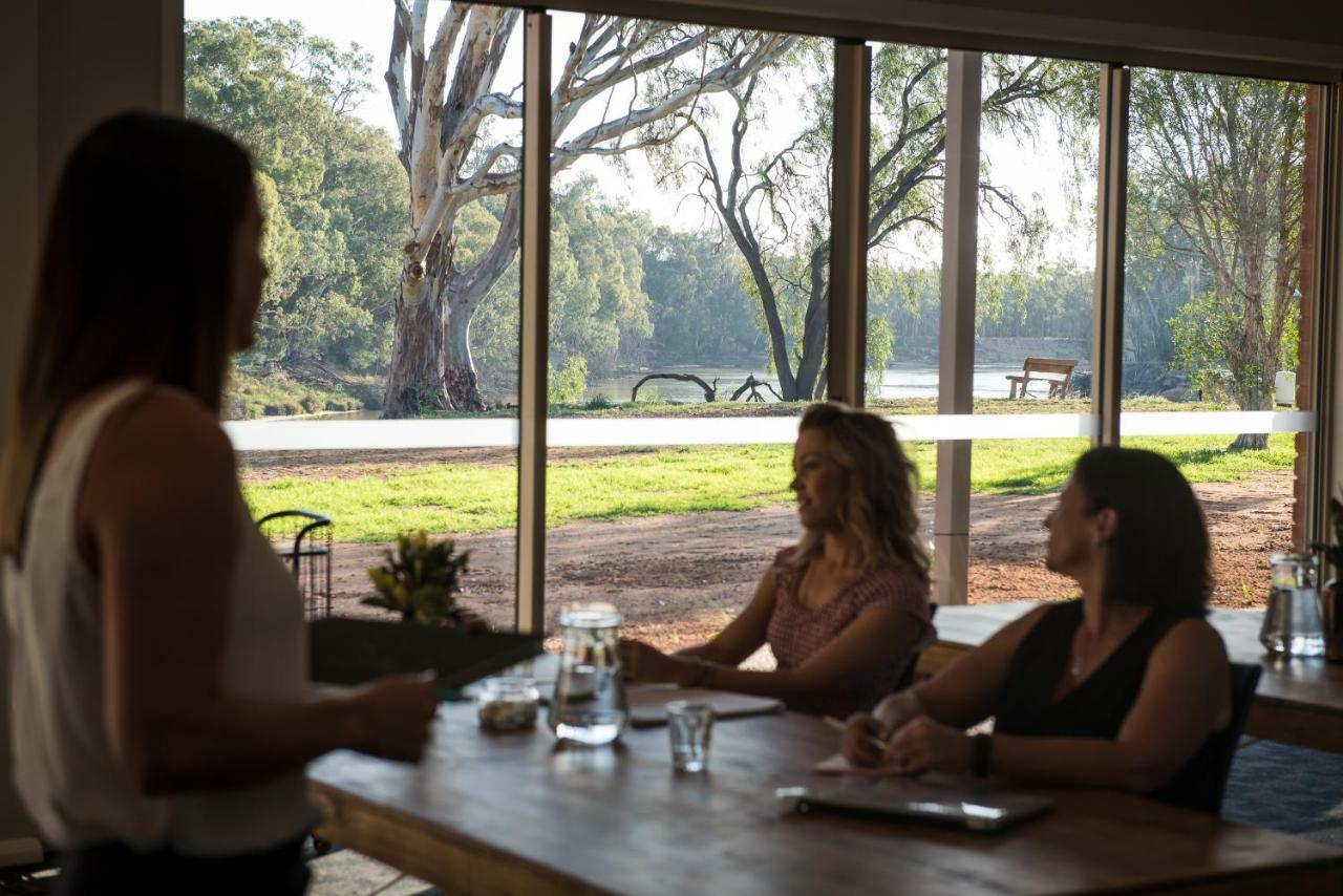 Cadell On The Murray Motel Moama Exteriér fotografie